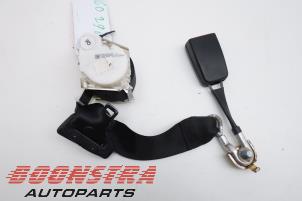 Used Rear seatbelt, left Mercedes S (W221) 5.5 S-550 32V Price € 81,75 Margin scheme offered by Boonstra Autoparts