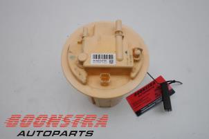 Used Electric fuel pump Peugeot 207/207+ (WA/WC/WM) 1.4 HDi Price € 51,75 Margin scheme offered by Boonstra Autoparts