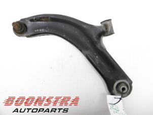 Used Front wishbone, left Renault Clio III (BR/CR) 1.5 dCi 105 Price € 24,95 Margin scheme offered by Boonstra Autoparts