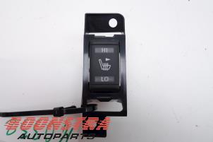 Used Electric seat switch Nissan Qashqai (J11) 1.6 DIG-T 163 16V Price € 24,95 Margin scheme offered by Boonstra Autoparts