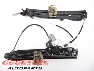 Used Window mechanism 4-door, front left BMW 5 serie (F10) 530d 24V Blue Performance Price € 29,95 Margin scheme offered by Boonstra Autoparts
