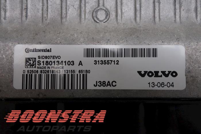 Komputer sterowania silnika z Volvo V60 I (FW/GW) 1.6 DRIVe 2013