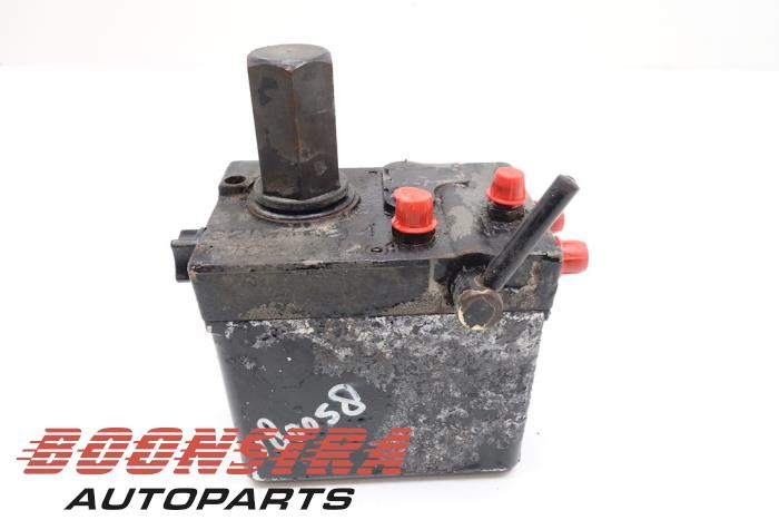 Begagnade Hydraulpump MAN TGX Pris € 117,07 Inklusive moms erbjuds av Boonstra Autoparts