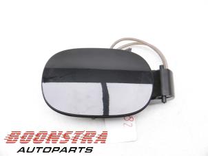 Used Tank cap cover Porsche Cayenne II (92A) 4.8 V8 32V S Price € 49,00 Margin scheme offered by Boonstra Autoparts