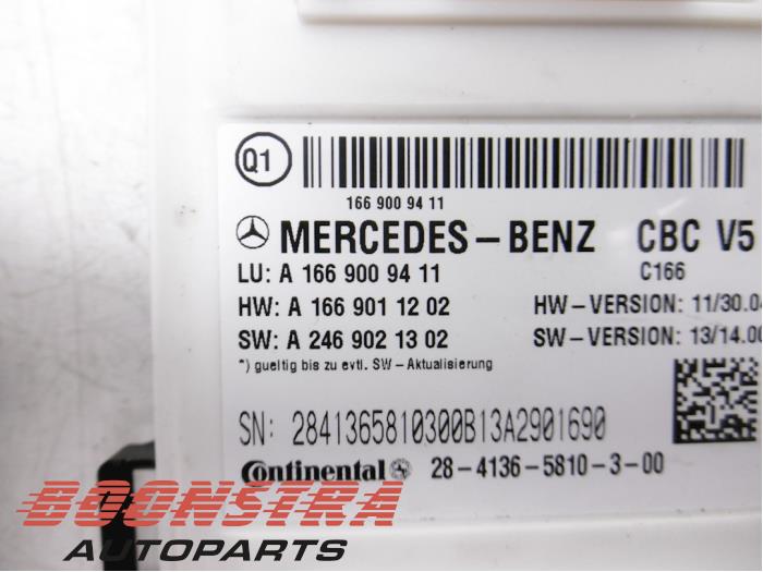 Ordinateur contrôle fonctionnel d'un Mercedes-Benz ML III (166) 3.0 ML-350 BlueTEC V6 24V 4-Matic 2013