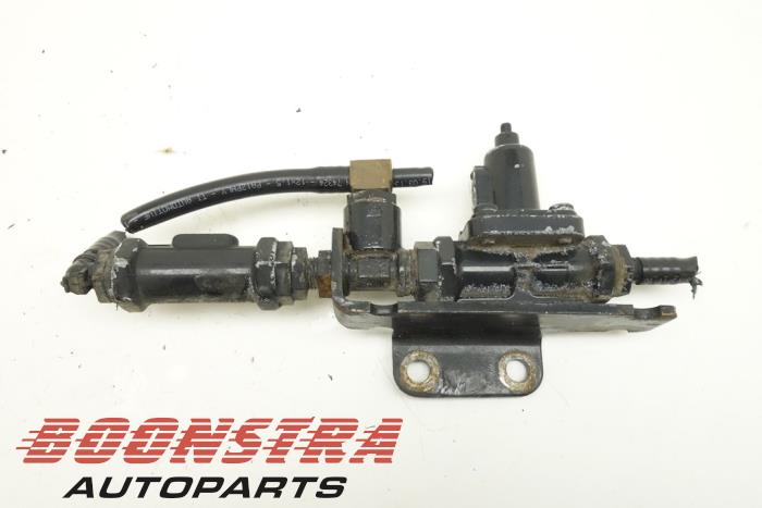 Begagnade Diverse MAN TGX Pris € 86,21 Inklusive moms erbjuds av Boonstra Autoparts