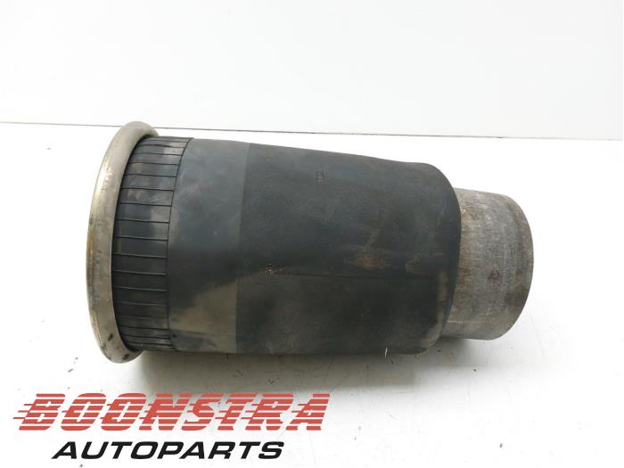 Begagnade Luftfjäder MAN TGX Pris € 77,14 Inklusive moms erbjuds av Boonstra Autoparts