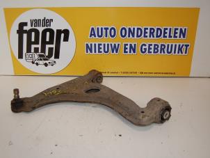 Usagé Bras de suspension avant gauche Opel Astra G (F08/48) 1.7 DTI 16V Eco4 Prix € 27,50 Règlement à la marge proposé par Autobedrijf van der Feer