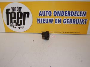Usados Engranaje de cigüeñal Opel Astra H (L48) 1.7 CDTi 16V Precio € 25,00 Norma de margen ofrecido por Autobedrijf van der Feer