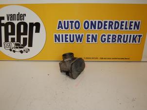 Usagé Boitier papillon Opel Astra H (L48) 1.7 CDTi 16V Prix € 65,00 Règlement à la marge proposé par Autobedrijf van der Feer