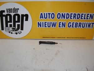 Used Injector (diesel) Volkswagen Polo IV (9N1/2/3) 1.9 SDI Price € 45,00 Margin scheme offered by Autobedrijf van der Feer