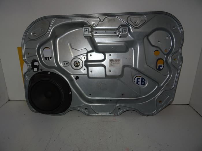 Window mechanism 4-door, front right from a Ford Focus C-Max 1.6 16V 2005