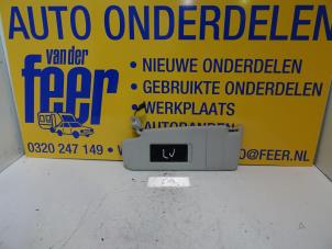 Used Sun visor Seat Leon (1P1) 2.0 TDI DPF Price € 15,00 Margin scheme offered by Autobedrijf van der Feer