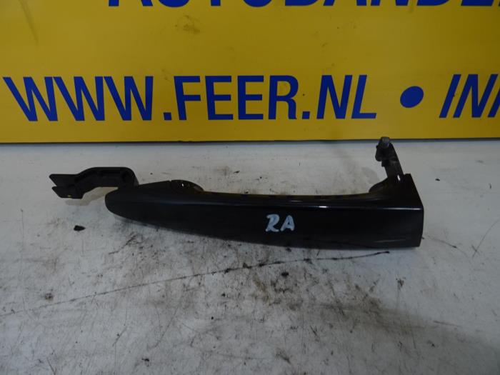 Handle from a BMW 3 serie Touring (E91) 325d 24V 2006