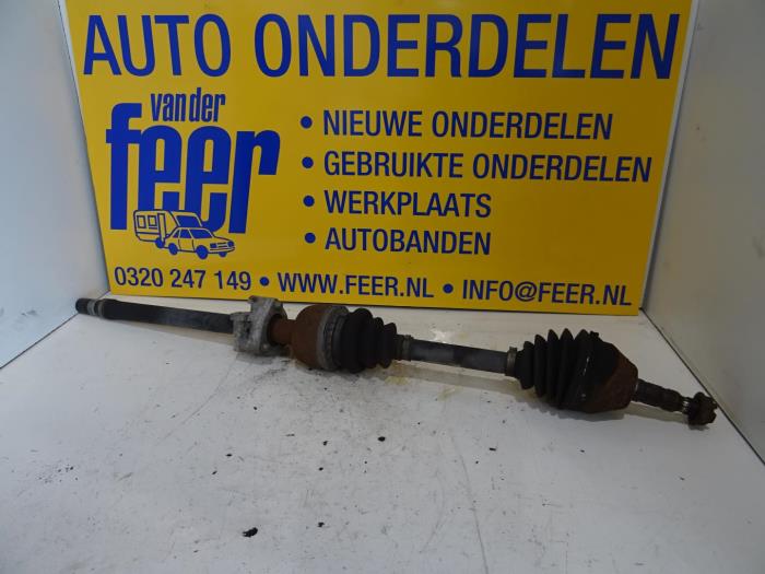 Front drive shaft, right from a Opel Astra H (L48) 1.7 CDTi 16V 2008