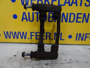 Used Front brake calliperholder, left Fiat Doblo Cargo (223) 1.3 D 16V Multijet DPF Price € 12,50 Margin scheme offered by Autobedrijf van der Feer