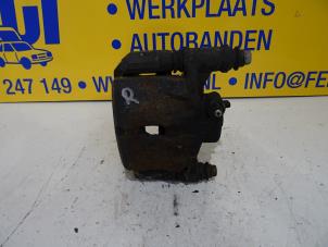 Usagé Etrier de frein (pince) avant droit Kia Picanto (TA) 1.2 16V Prix € 17,50 Règlement à la marge proposé par Autobedrijf van der Feer