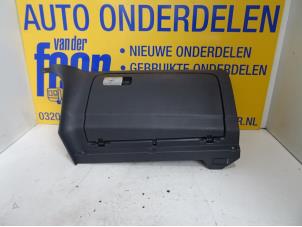 Used Glovebox Volkswagen Golf V (1K1) 1.9 TDI Price € 25,00 Margin scheme offered by Autobedrijf van der Feer