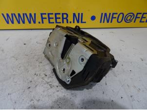 Used Front door lock mechanism 4-door, right Opel Astra G (F08/48) 1.6 Price € 35,00 Margin scheme offered by Autobedrijf van der Feer