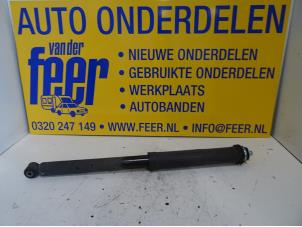 Gebrauchte Stoßdämpfer links hinten Peugeot 108 Preis € 27,50 Margenregelung angeboten von Autobedrijf van der Feer