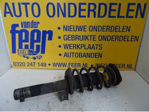 Usados Barra de amortiguador derecha delante Volkswagen Passat (3C2) 2.0 TDI 140 Precio € 35,00 Norma de margen ofrecido por Autobedrijf van der Feer