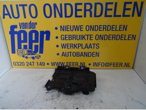 Used Battery box Kia Proceed (CD) 1.4 T-GDI 16V Price € 25,00 Margin scheme offered by Autobedrijf van der Feer
