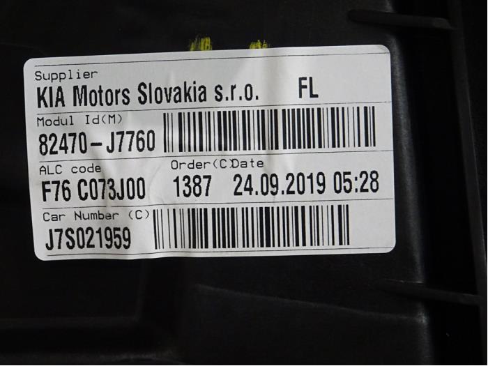 Mécanique vitre 4portes avant gauche d'un Kia Proceed (CD) 1.4 T-GDI 16V 2020