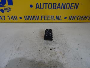 Used Mirror switch Kia Proceed (CD) 1.4 T-GDI 16V Price € 20,00 Margin scheme offered by Autobedrijf van der Feer
