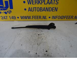 Used Rear wiper arm Kia Proceed (CD) 1.4 T-GDI 16V Price € 30,00 Margin scheme offered by Autobedrijf van der Feer