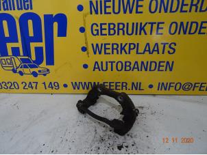 Used Front brake calliperholder, left Peugeot 207/207+ (WA/WC/WM) 1.6 16V Price € 15,00 Margin scheme offered by Autobedrijf van der Feer