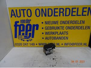 Used ABS pump Renault Clio III (BR/CR) 1.5 dCi FAP Price € 45,00 Margin scheme offered by Autobedrijf van der Feer