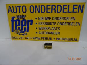 Usagé Relais préchauffage Citroen DS3 (SA) 1.4 HDi Prix € 17,50 Règlement à la marge proposé par Autobedrijf van der Feer
