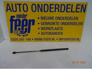 Used Set of gas struts for boot Ford Focus 2 Wagon 1.6 TDCi 16V 110 Price € 10,00 Margin scheme offered by Autobedrijf van der Feer