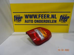 Usagé Feu arrière secondaire droit Opel Zafira (F75) 1.8 16V Prix € 20,00 Règlement à la marge proposé par Autobedrijf van der Feer