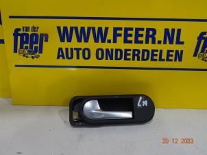 Used Rear door handle 4-door, left Volkswagen Golf Plus (5M1/1KP) 1.6 Price € 12,50 Margin scheme offered by Autobedrijf van der Feer
