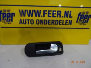 Used Front door handle 4-door, right Volkswagen Golf Plus (5M1/1KP) 1.6 Price € 12,50 Margin scheme offered by Autobedrijf van der Feer