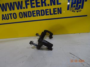 Used Front brake calliperholder, left Ford Mondeo V Wagon 1.5 TDCi Price € 20,00 Margin scheme offered by Autobedrijf van der Feer