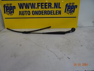 Used Front wiper arm Ford Mondeo V Wagon 1.5 TDCi Price € 15,00 Margin scheme offered by Autobedrijf van der Feer