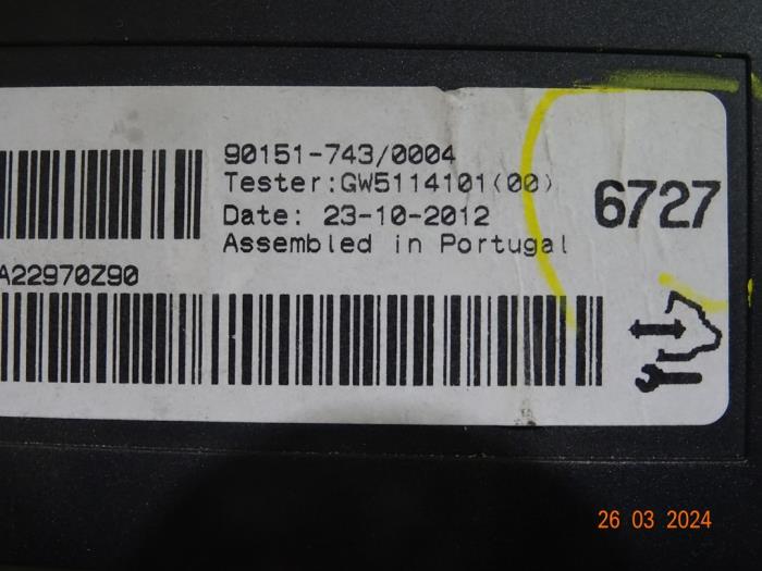 Módulo Climatronic de un Opel Astra J Sports Tourer (PD8/PE8/PF8) 1.3 CDTI 16V ecoFlex 2013