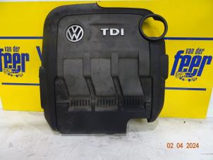 Używane Plyta ochronna silnika Volkswagen Polo V (6R) 1.2 TDI 12V BlueMotion Cena € 10,00 Procedura marży oferowane przez Autobedrijf van der Feer