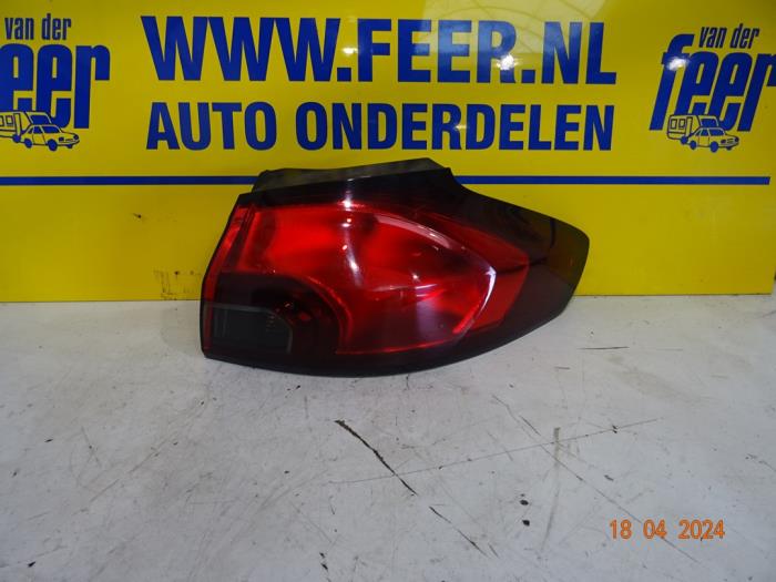Rücklicht rechts van een Opel Zafira Tourer (P12) 2.0 CDTI 16V 165 Ecotec 2014