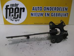 Used Rear wishbone, right Opel Signum (F48) 3.0 CDTI V6 24V Price on request offered by Autobedrijf van der Feer