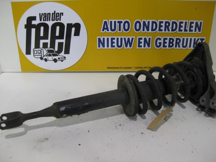 Front shock absorber rod, right from a Audi A4 Avant (B6) 1.9 TDI PDE 130 2001