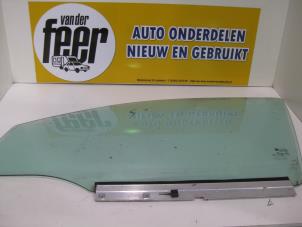 Usagé Vitre portière 4portes avant gauche Opel Astra H SW (L35) 1.9 CDTi 100 Prix € 35,00 Règlement à la marge proposé par Autobedrijf van der Feer