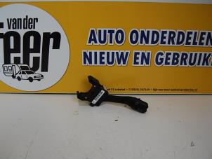 Gebrauchte Scheibenwischer Schalter Skoda Fabia (6Y2) 1.4i 16V Preis € 22,50 Margenregelung angeboten von Autobedrijf van der Feer