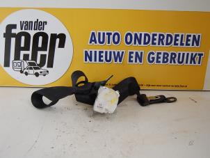 Used Rear seatbelt, right Toyota Aygo (B10) 1.0 12V VVT-i Price € 35,00 Margin scheme offered by Autobedrijf van der Feer