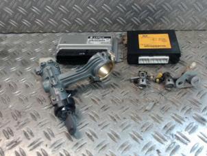 Used Set of locks Kia Picanto (BA) 1.0 12V Price € 157,50 Margin scheme offered by Autosloperij Pieper BV