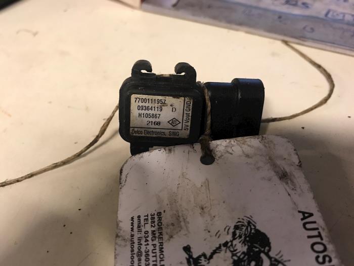 Map Sensor (Einlasskrümmer) van een Renault Clio II Societe (SB) 1.5 dCi 80 2002