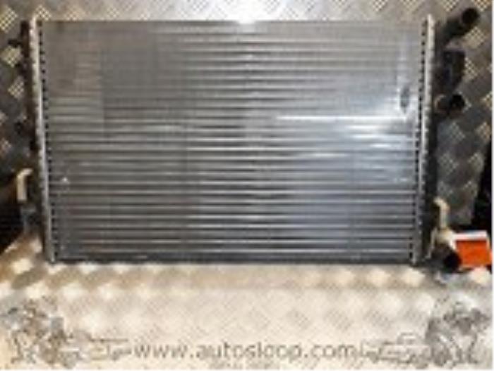 Used Radiator Skoda Fabia Price € 36,75 Margin scheme offered by Autosloperij Pieper BV