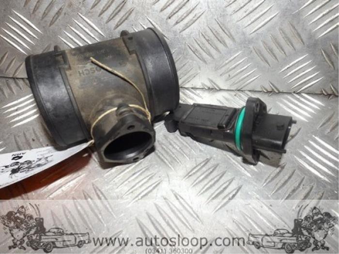 Gebrauchte Luftmassenmesser Alfa Romeo 147 (937) 1.6 HP Twin Spark 16V Preis € 42,00 Margenregelung angeboten von Autosloperij Pieper BV